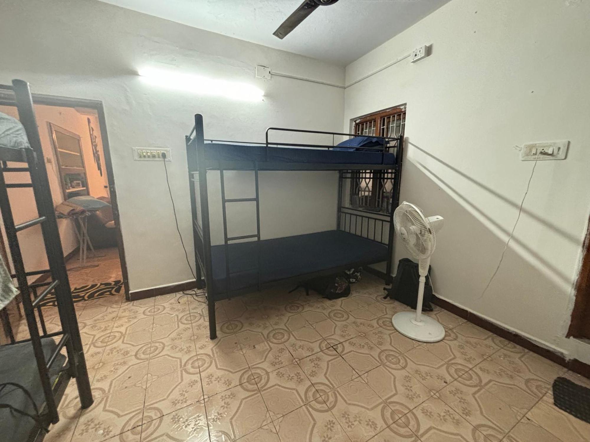 Hostel Madras Extérieur photo
