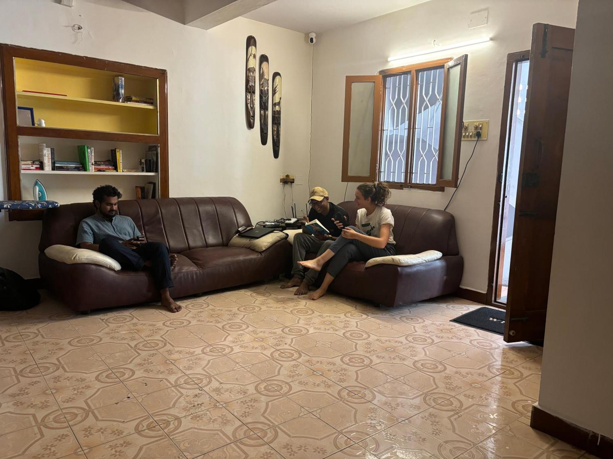 Hostel Madras Extérieur photo
